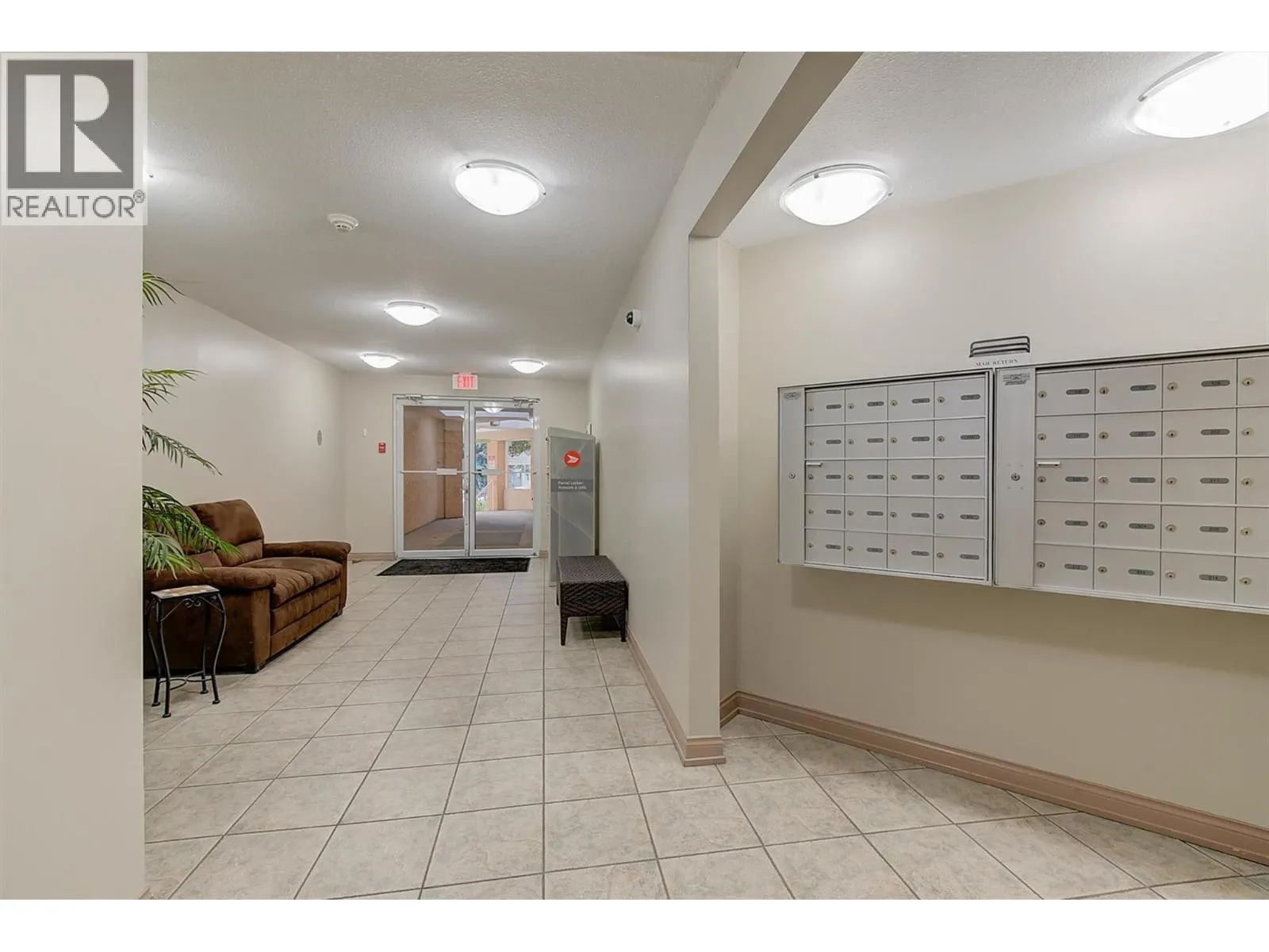 709 Houghton Road Unit# 311