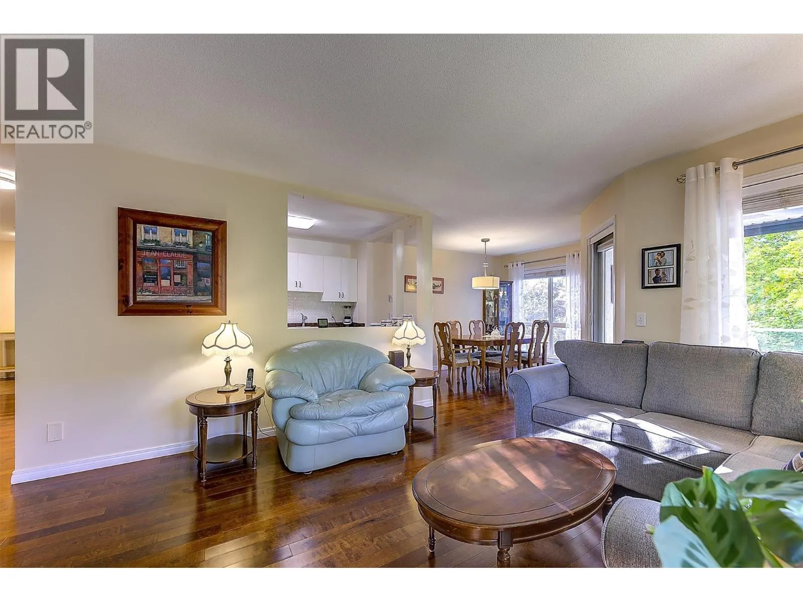 709 Houghton Road Unit# 311
