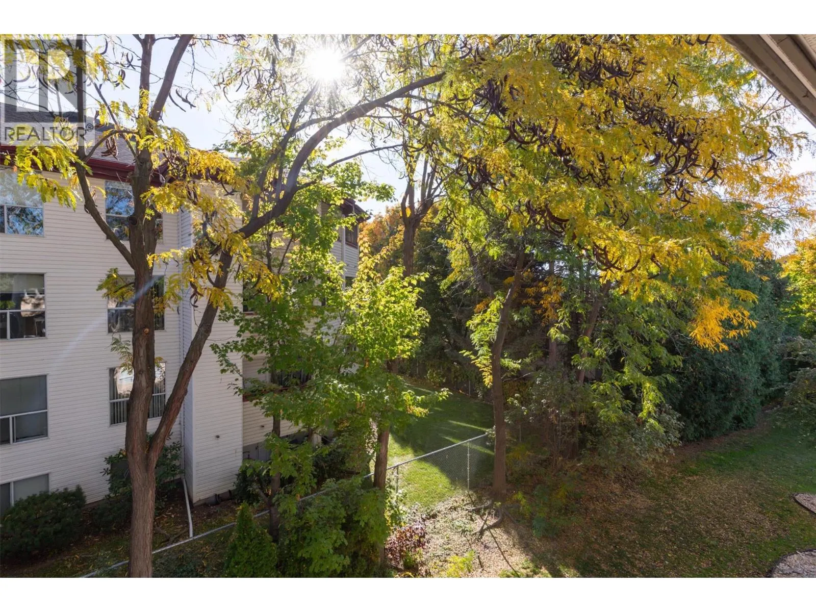 709 Houghton Road Unit# 311
