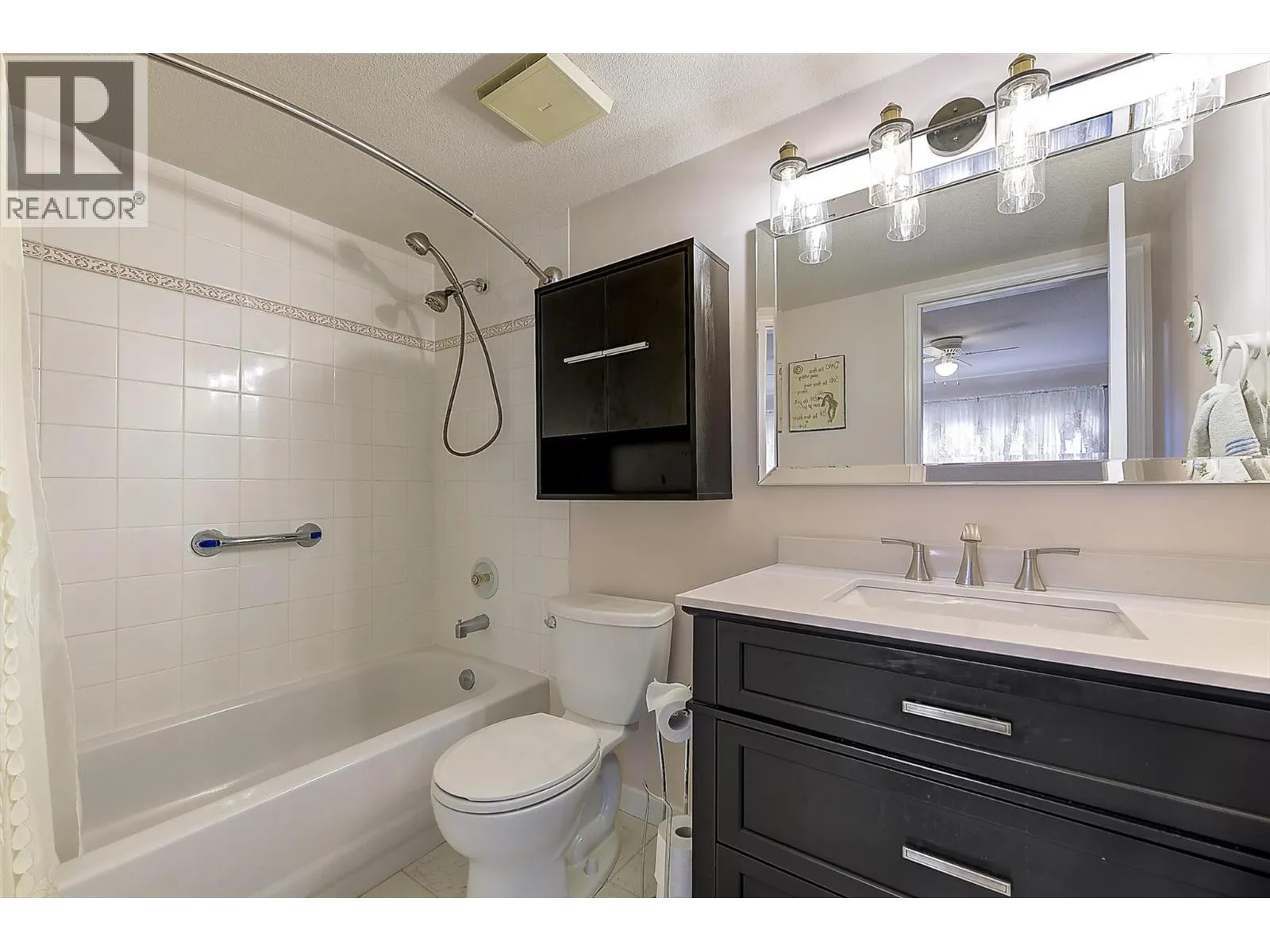 709 Houghton Road Unit# 311
