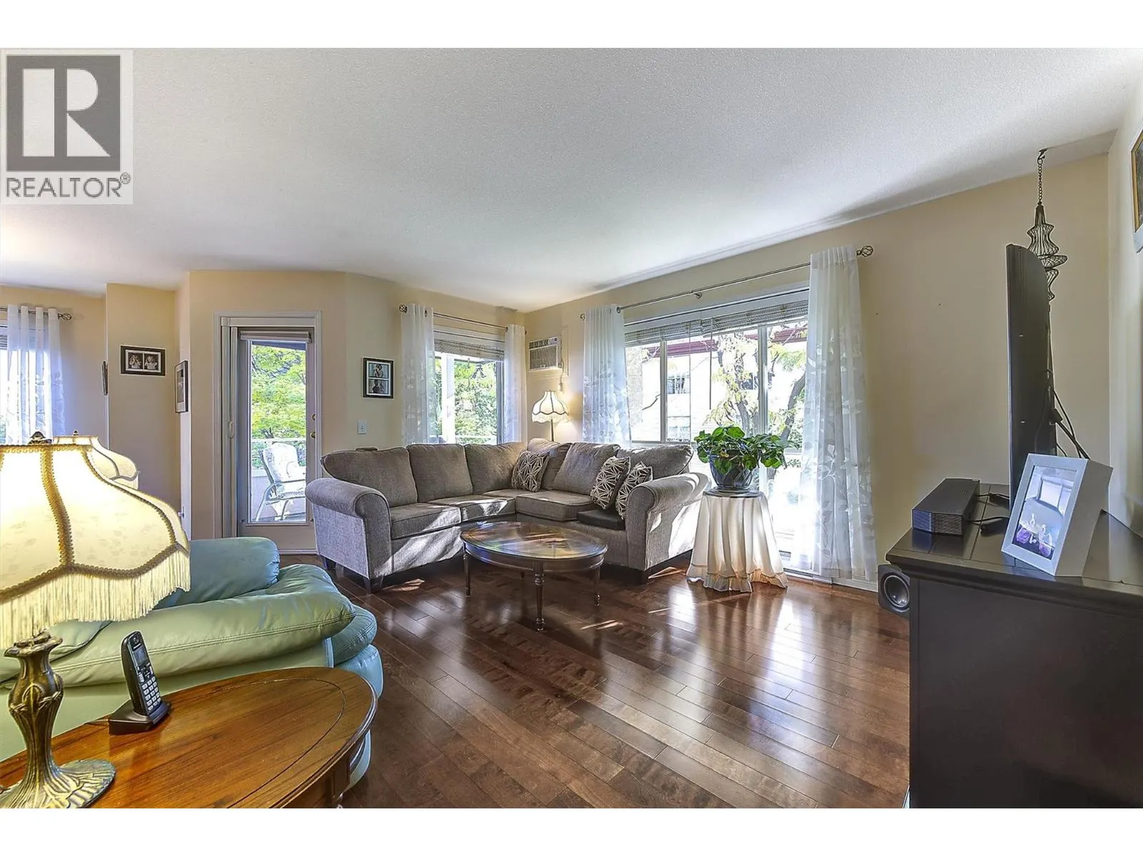 709 Houghton Road Unit# 311