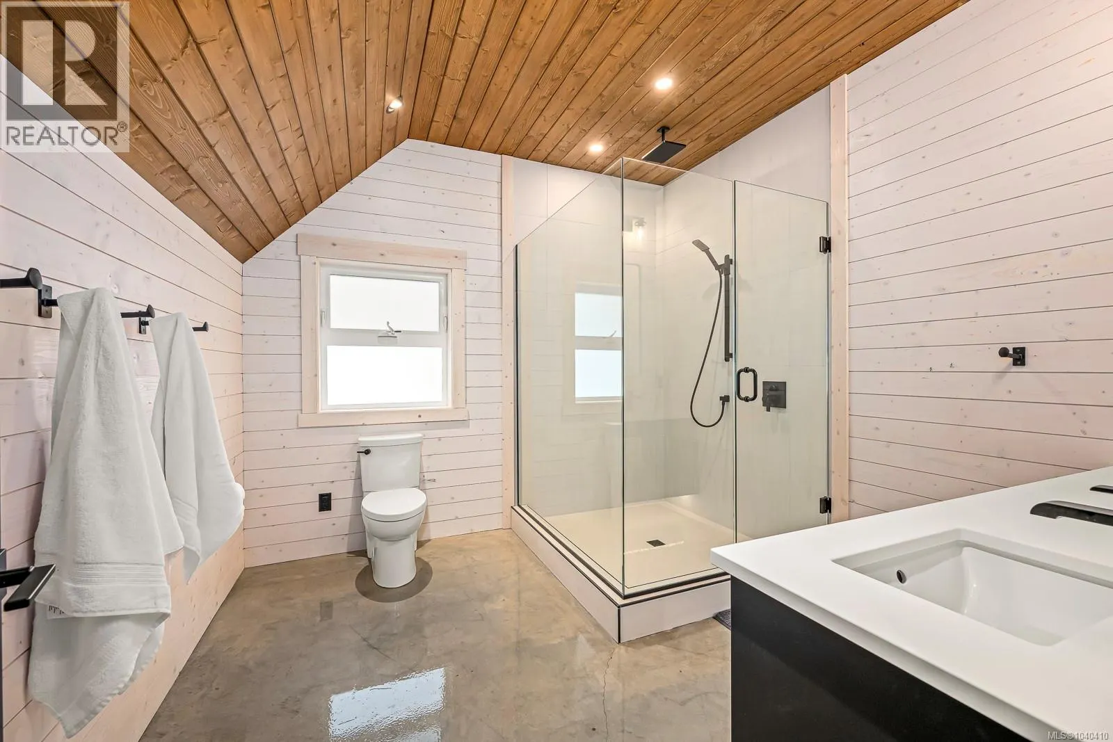455 ARROWSMITH Ridge