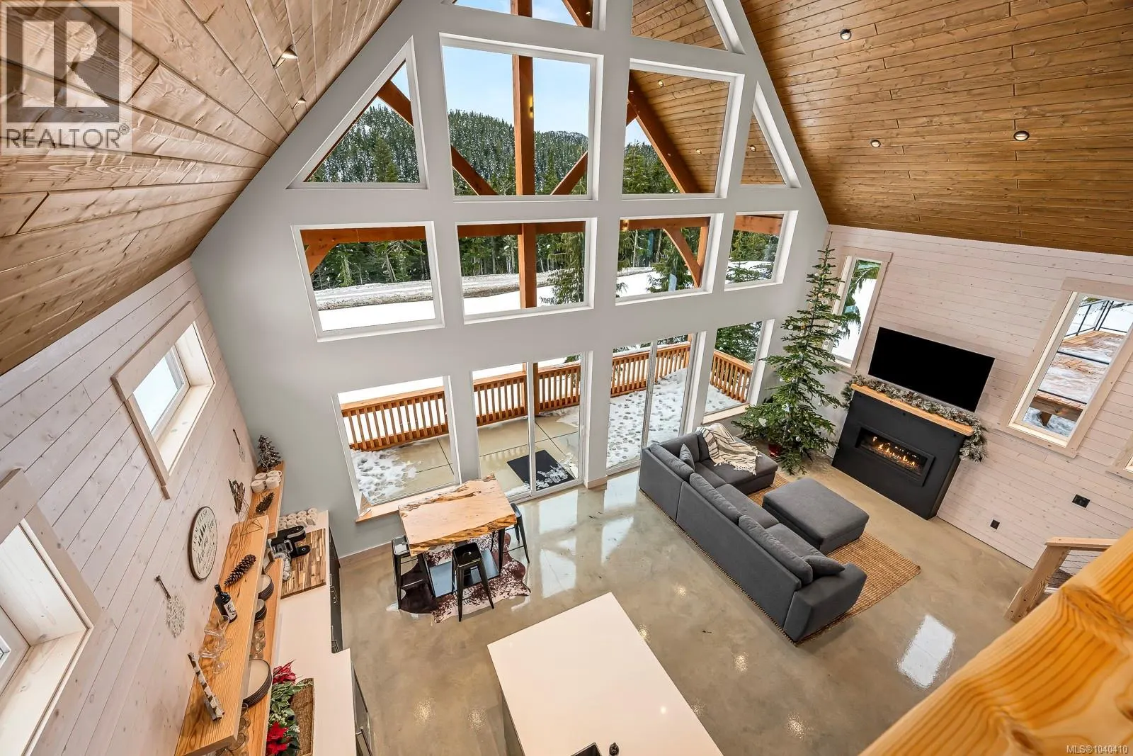 455 ARROWSMITH Ridge
