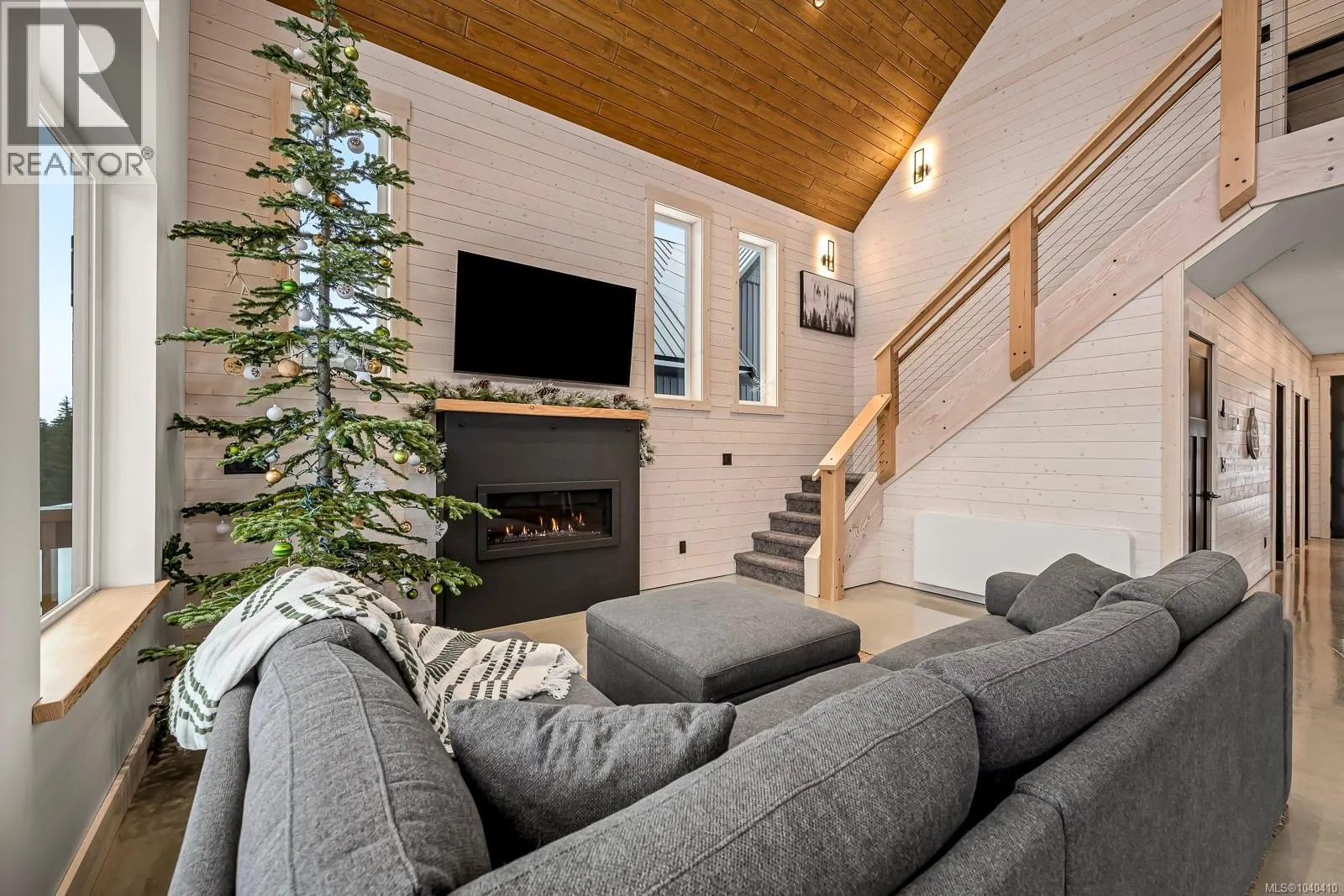 455 ARROWSMITH Ridge