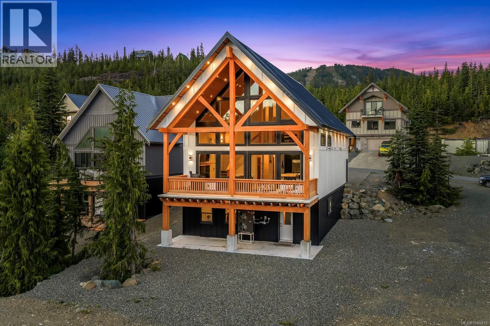 455 ARROWSMITH Ridge