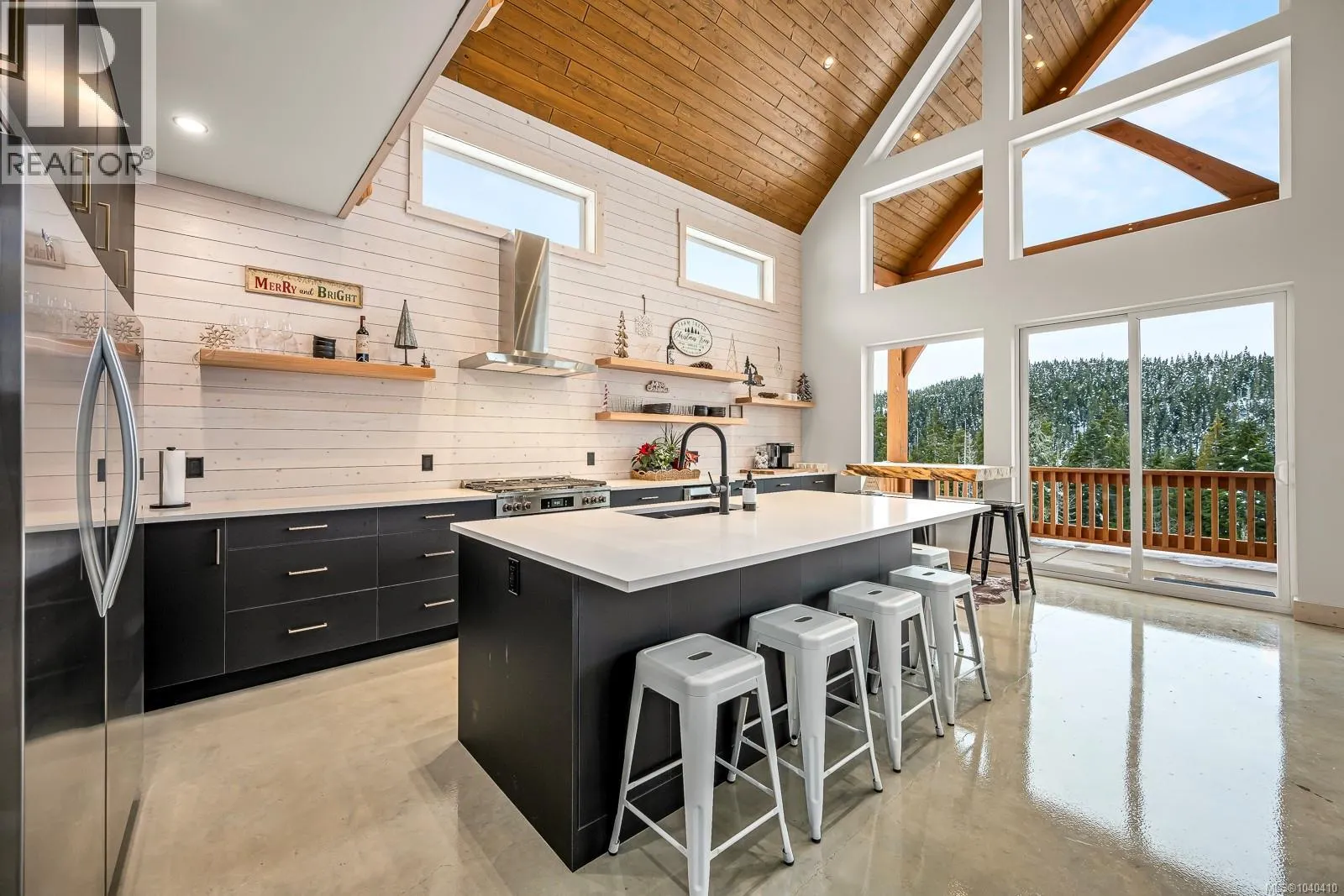 455 ARROWSMITH Ridge