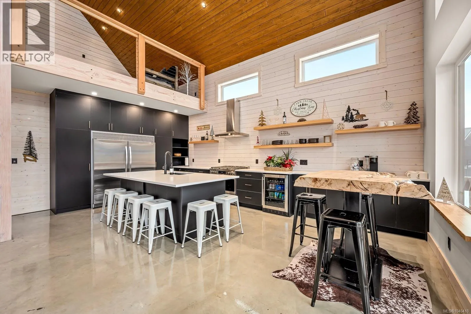 455 ARROWSMITH Ridge