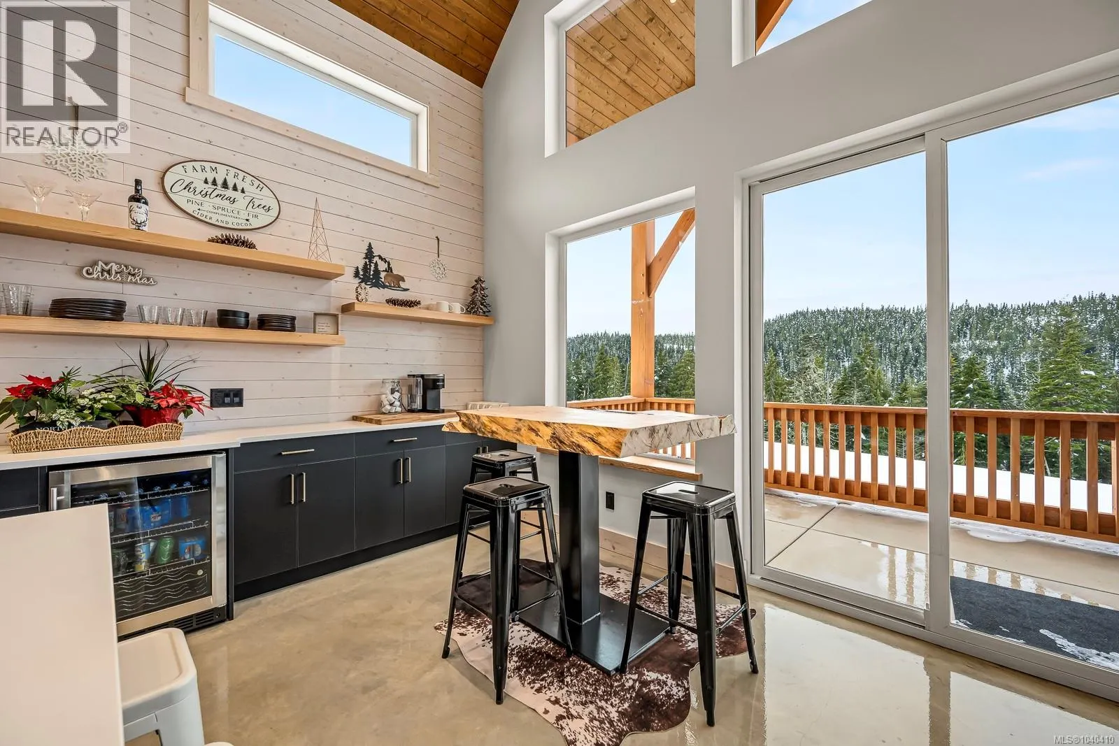 455 ARROWSMITH Ridge