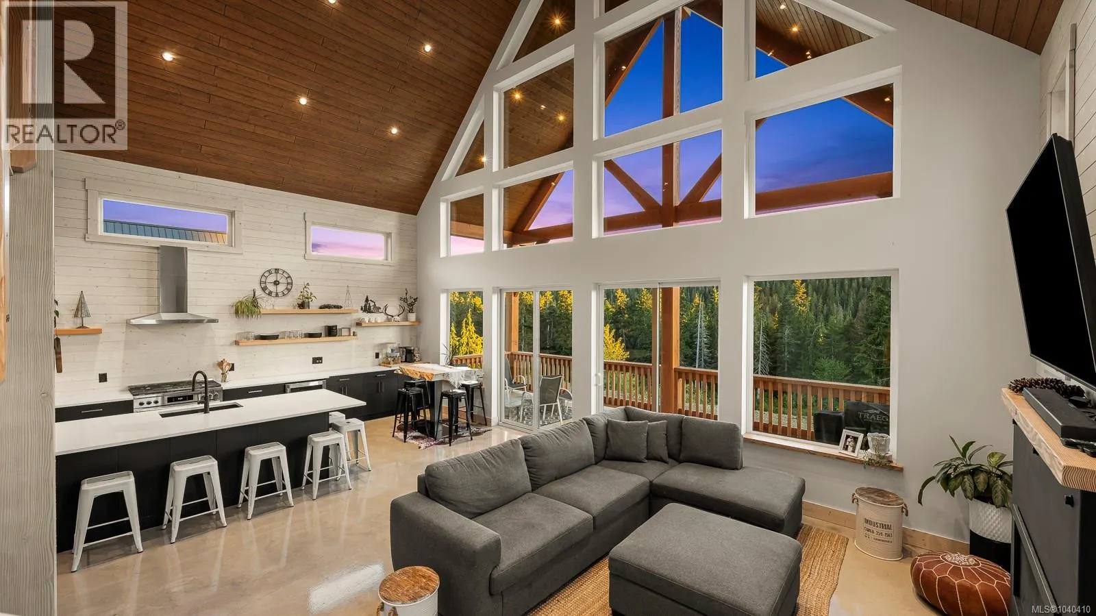 455 ARROWSMITH Ridge