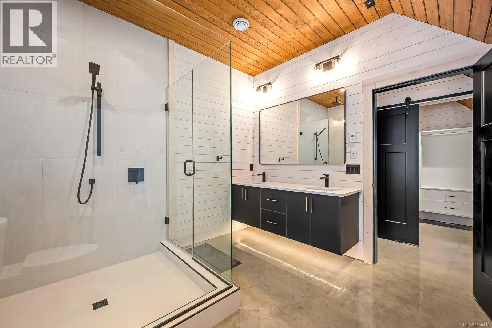 455 ARROWSMITH Ridge