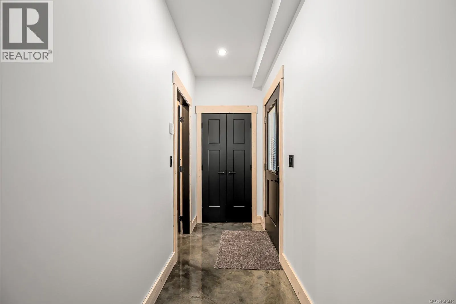 455 ARROWSMITH Ridge