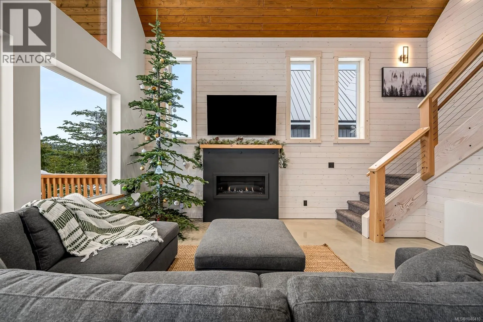 455 ARROWSMITH Ridge