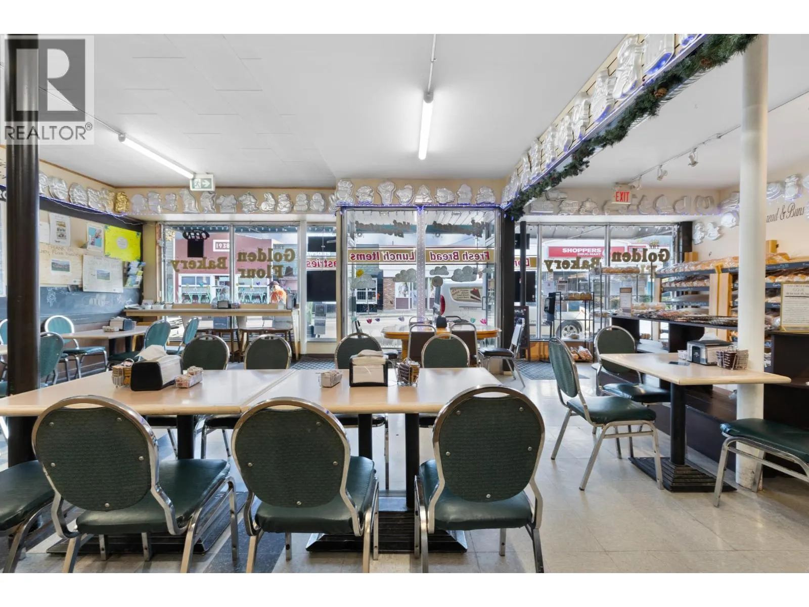 1025 CANYON Street Unit# Leased Premises Of