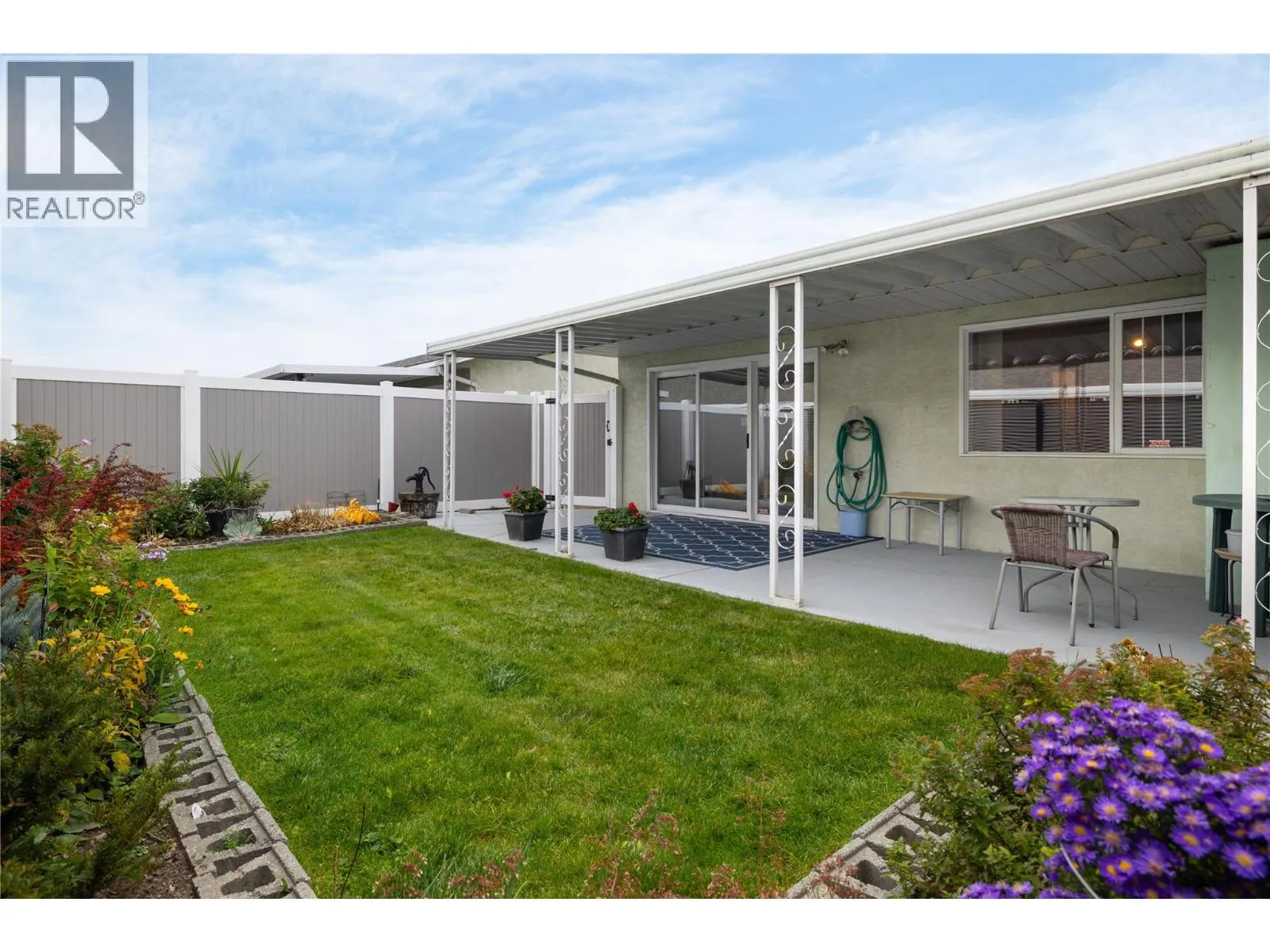 3900 27 Avenue Unit# 2