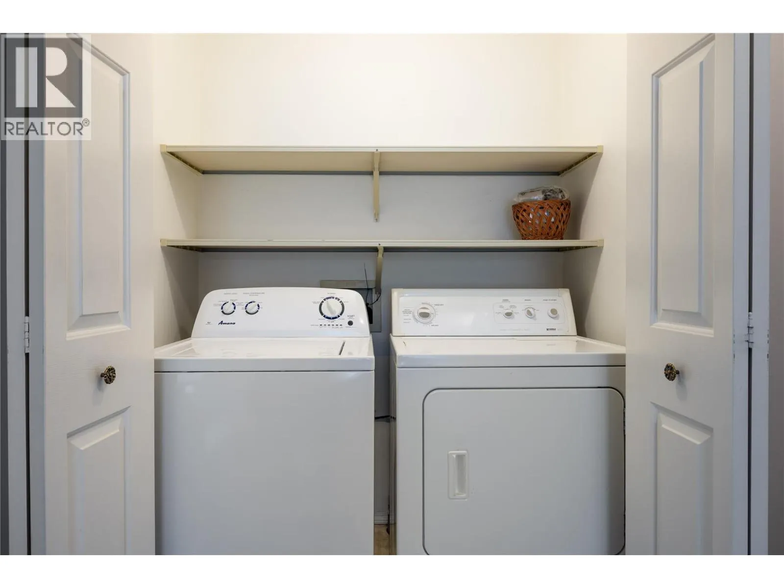 3900 27 Avenue Unit# 2