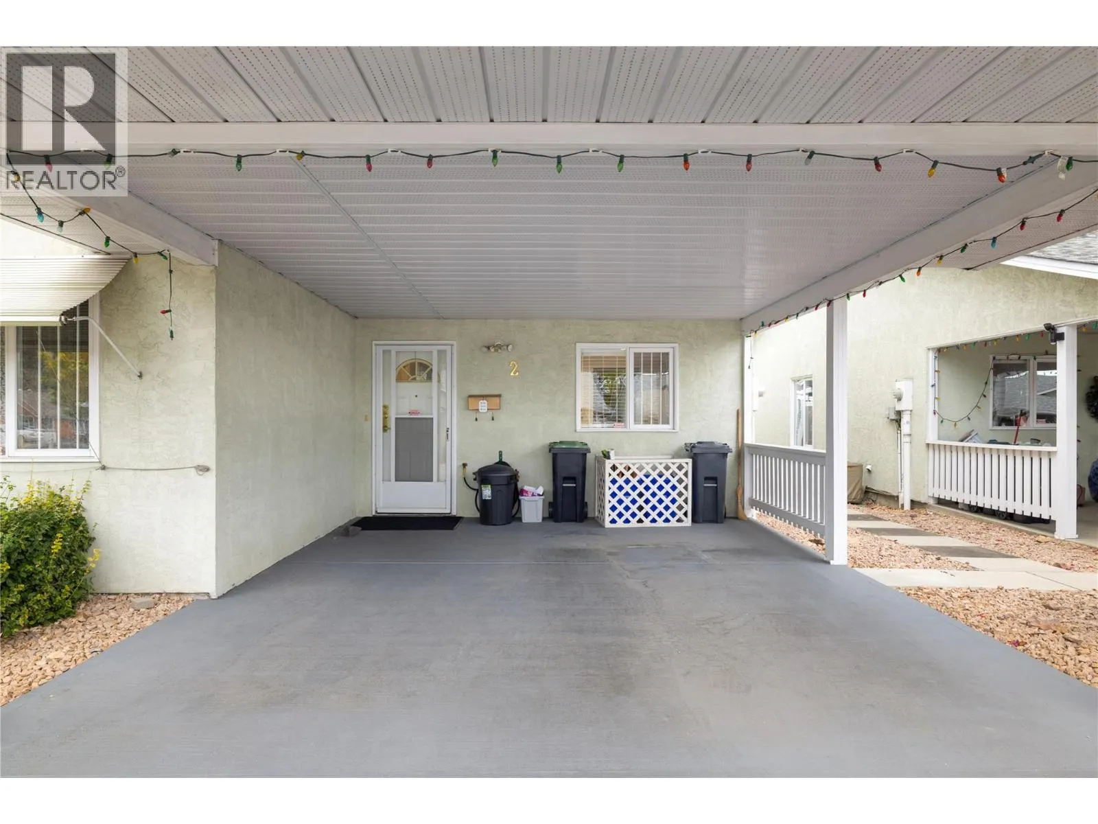 3900 27 Avenue Unit# 2