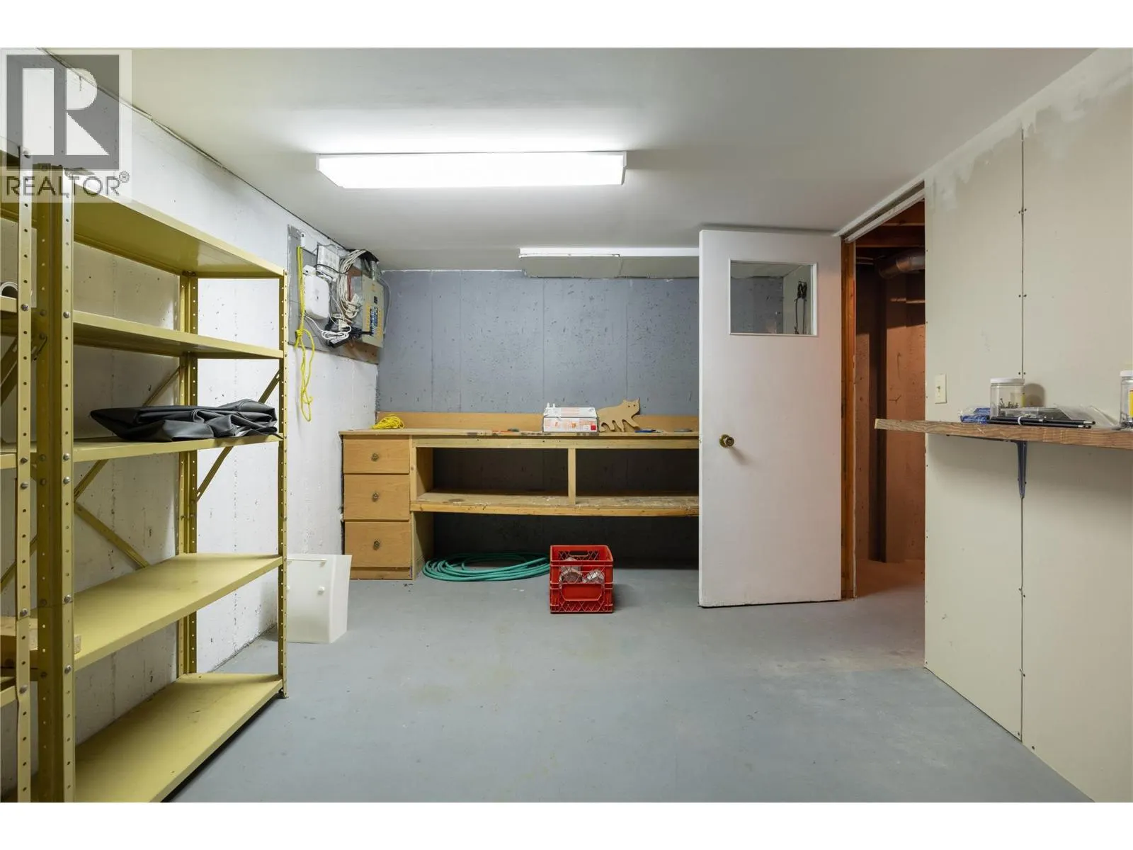 3900 27 Avenue Unit# 2