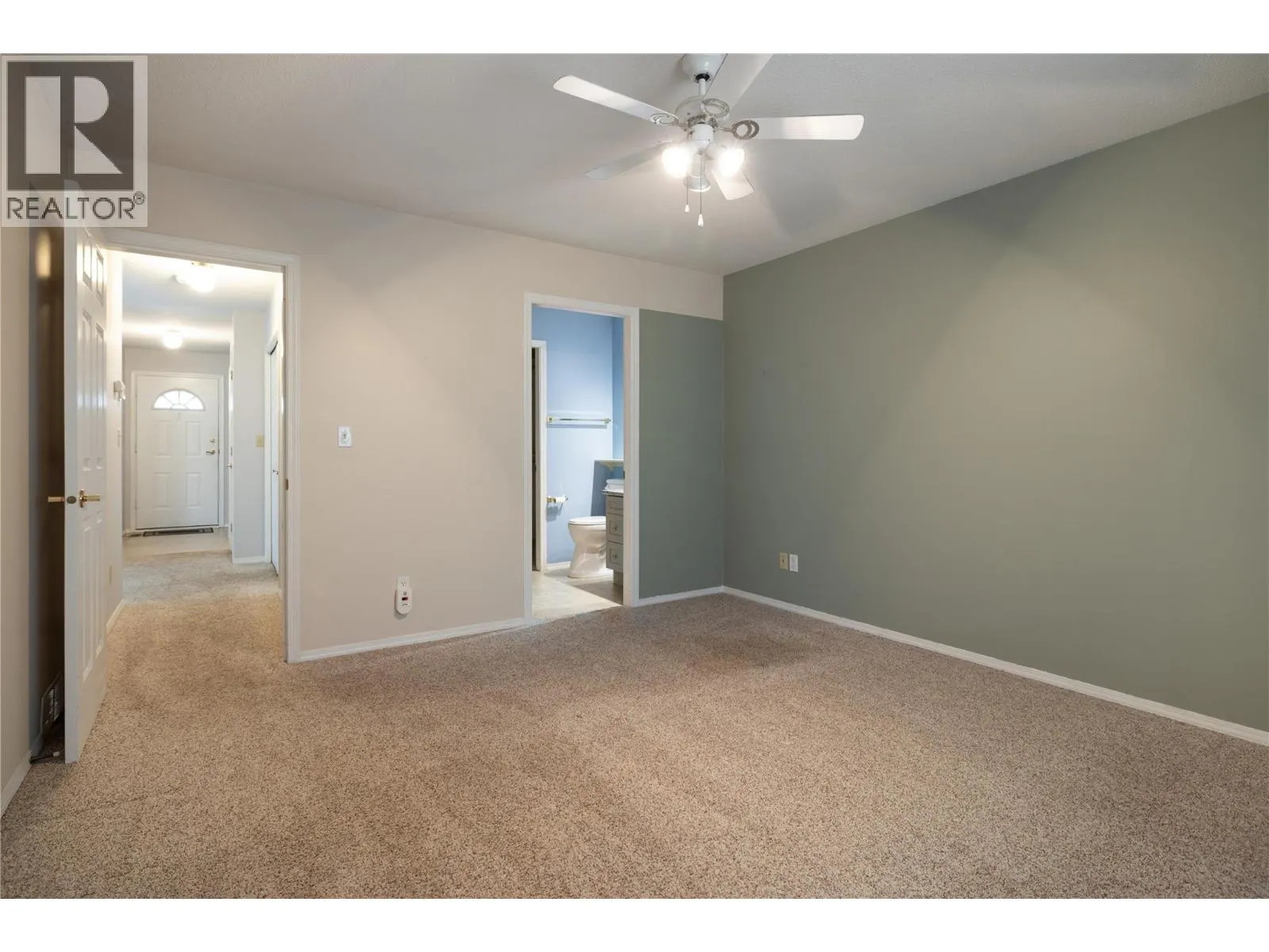 3900 27 Avenue Unit# 2