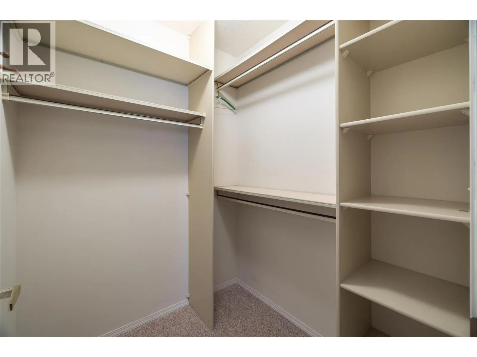 3900 27 Avenue Unit# 2
