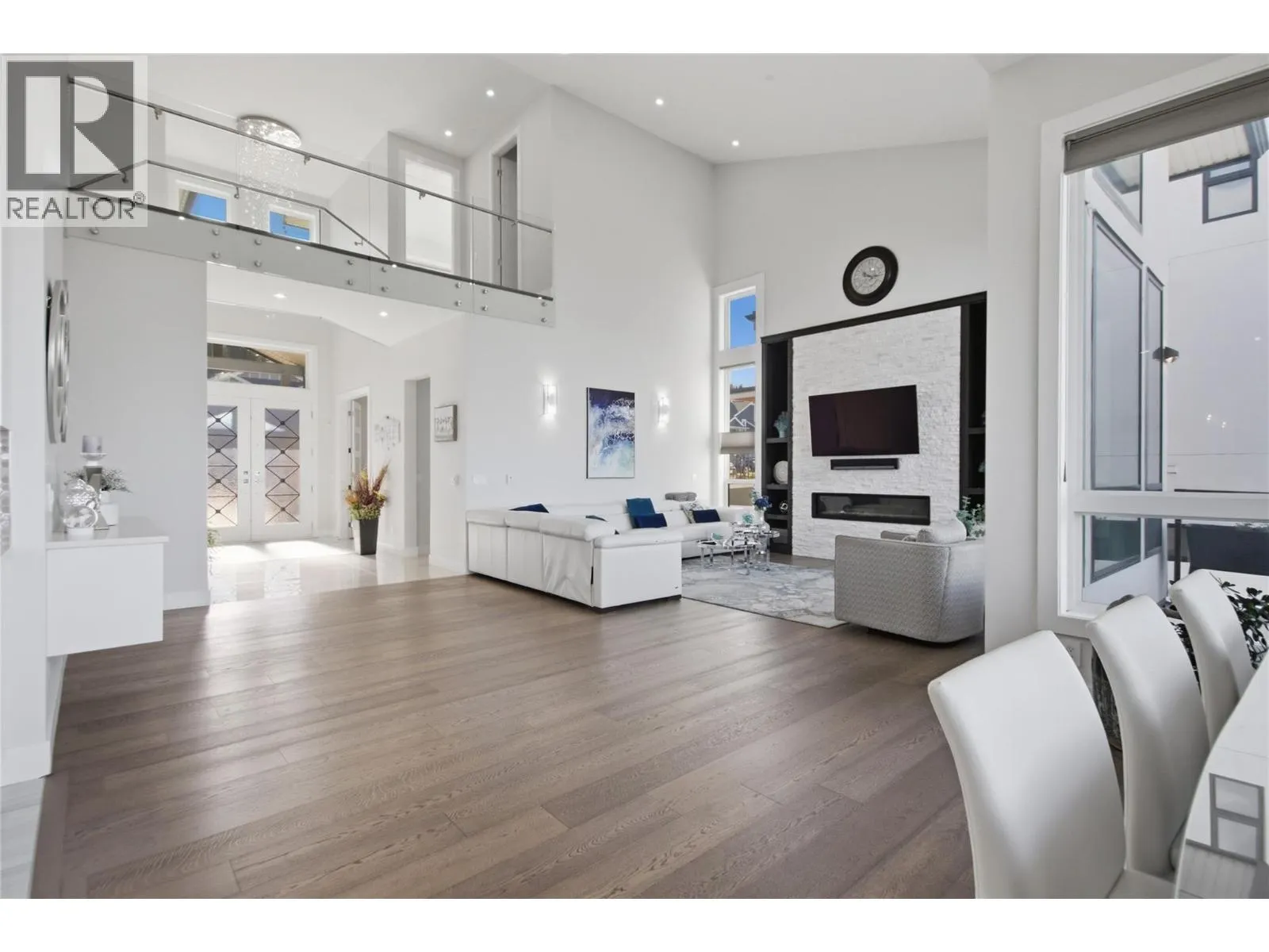 2166 Crosshill Drive