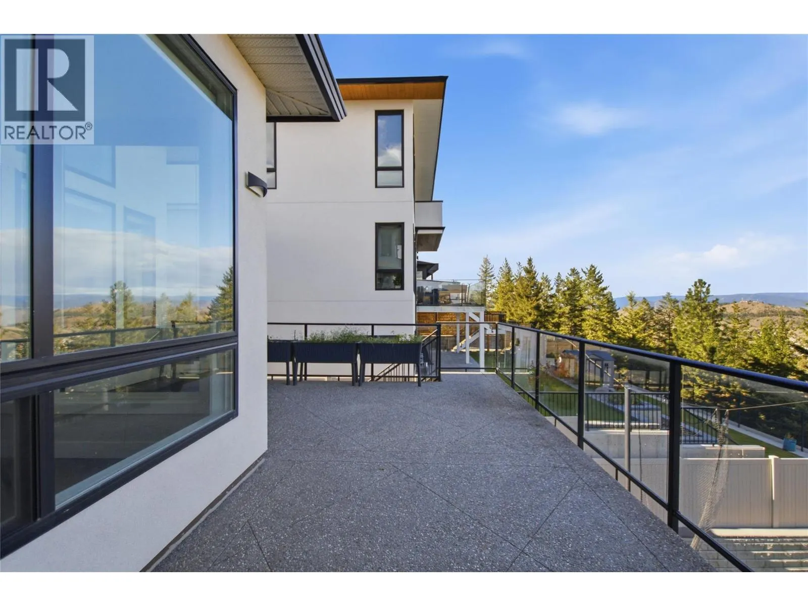 2166 Crosshill Drive