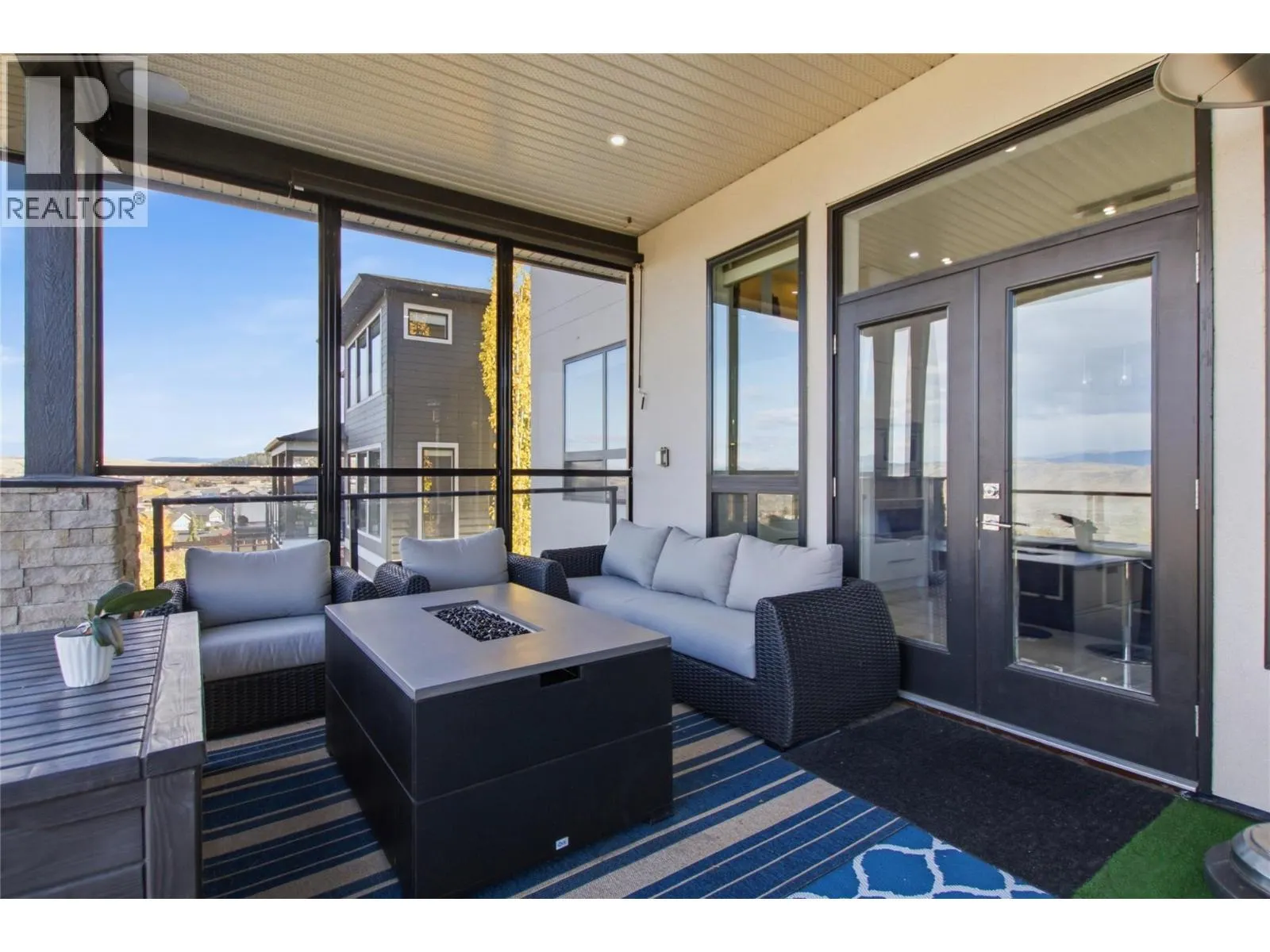 2166 Crosshill Drive