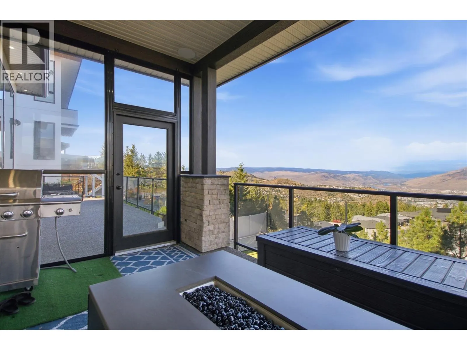 2166 Crosshill Drive