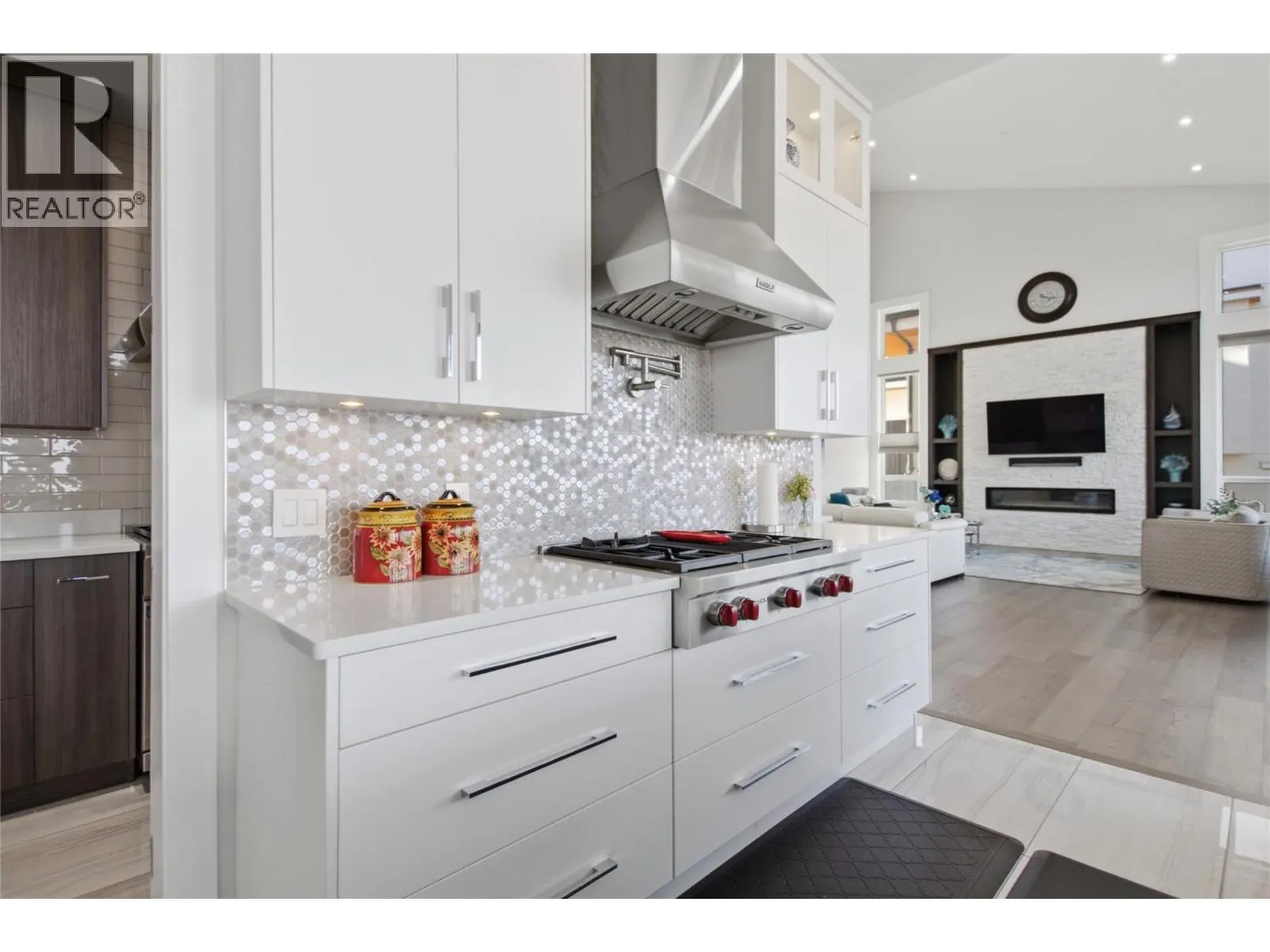 2166 Crosshill Drive