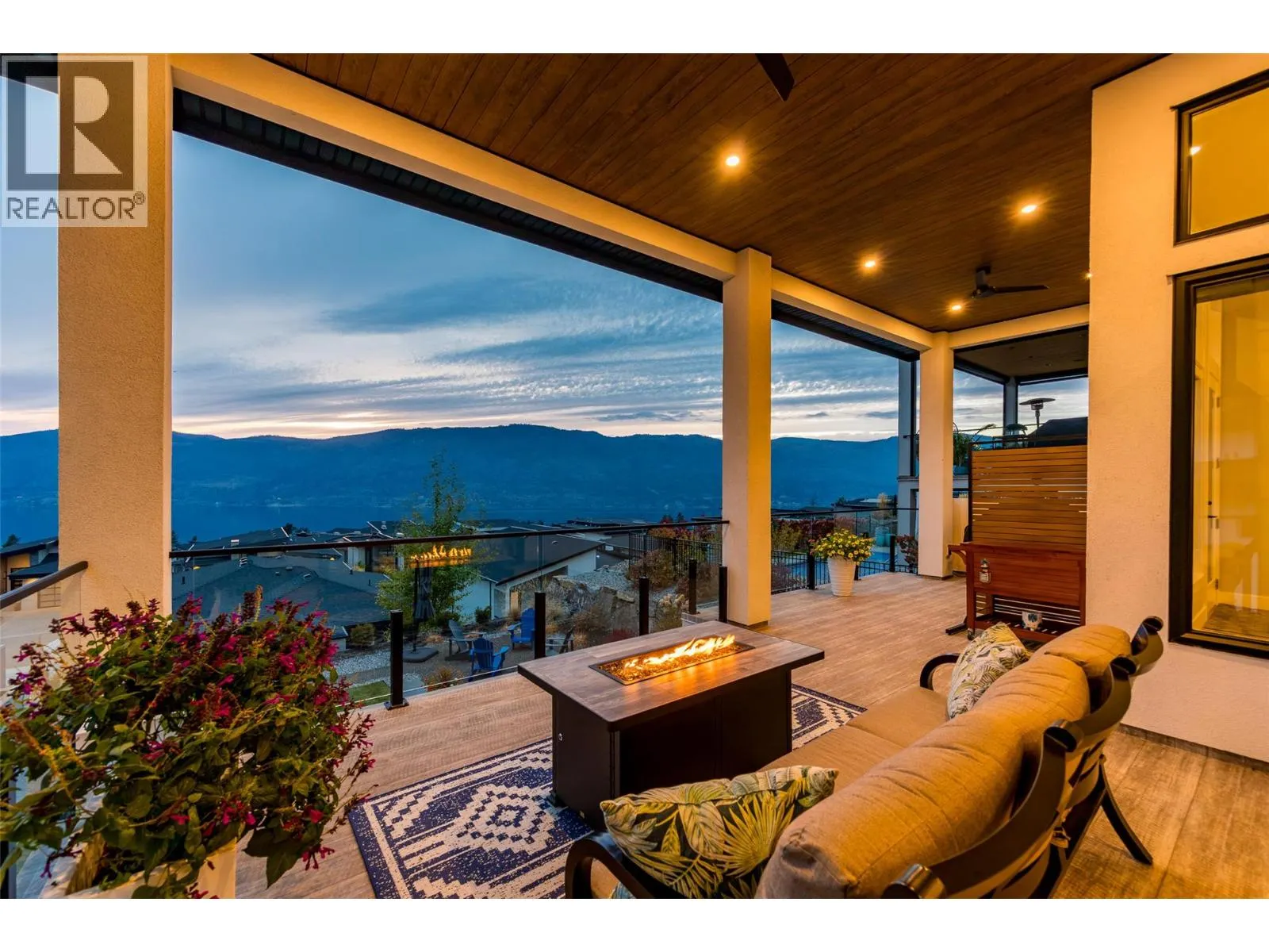 9874 Beacon Hill Drive