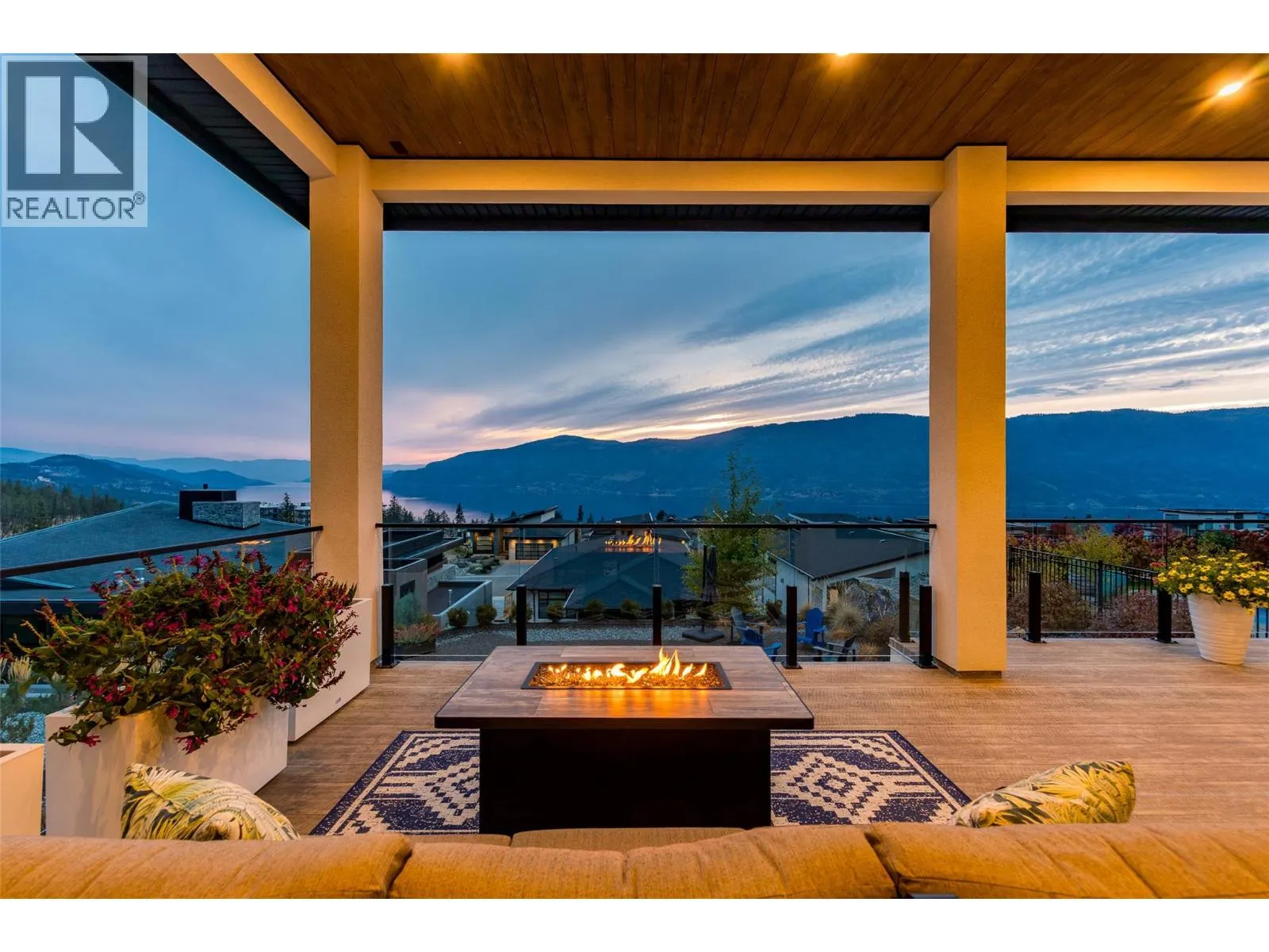 9874 Beacon Hill Drive