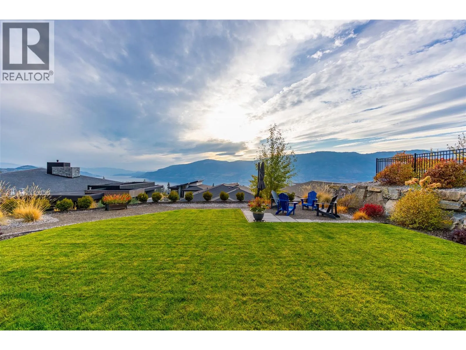 9874 Beacon Hill Drive