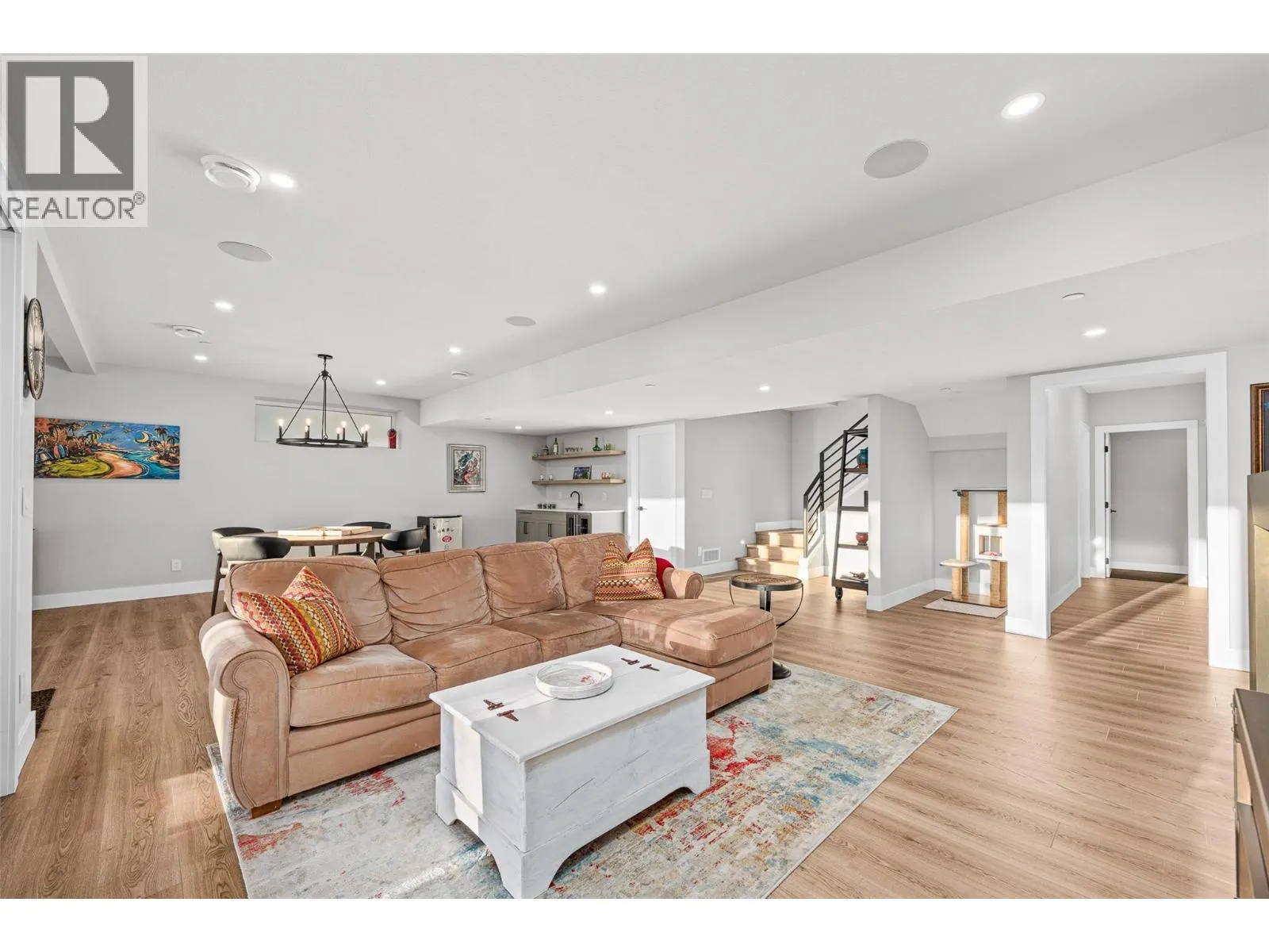 9874 Beacon Hill Drive
