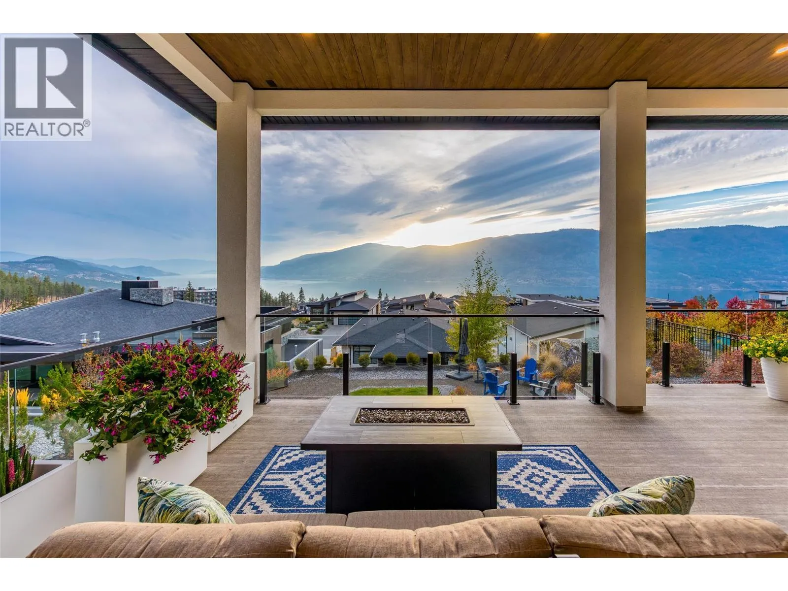 9874 Beacon Hill Drive