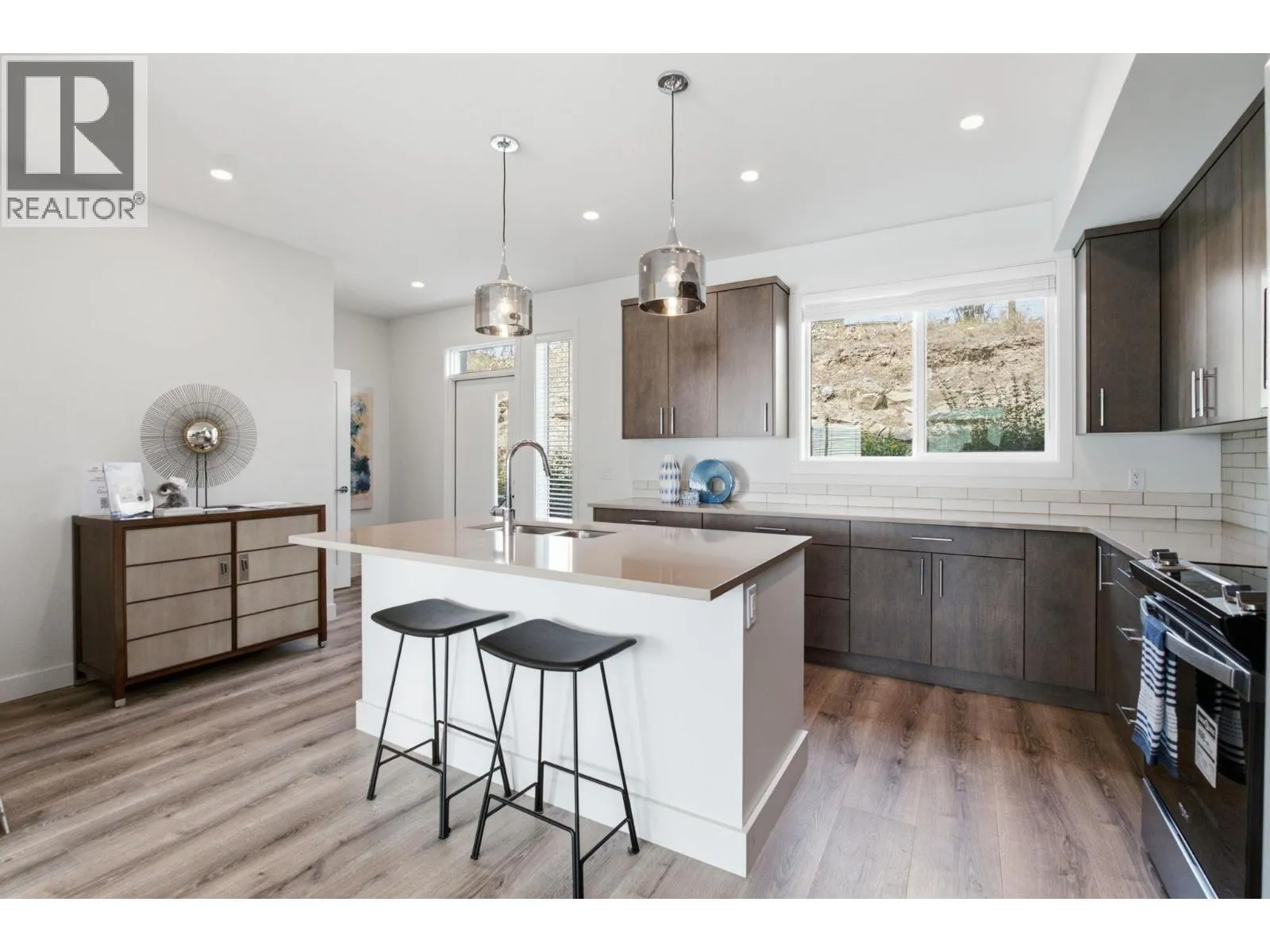 610 Academy Way Unit# 125