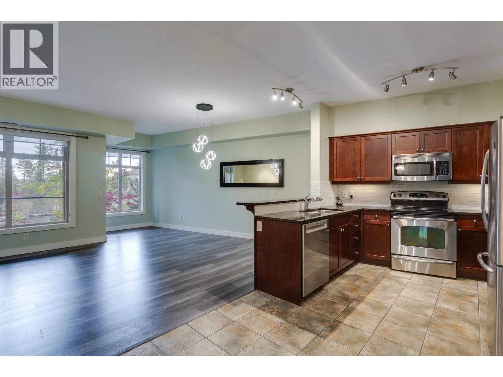 2611 Stillwater Way Unit# 219