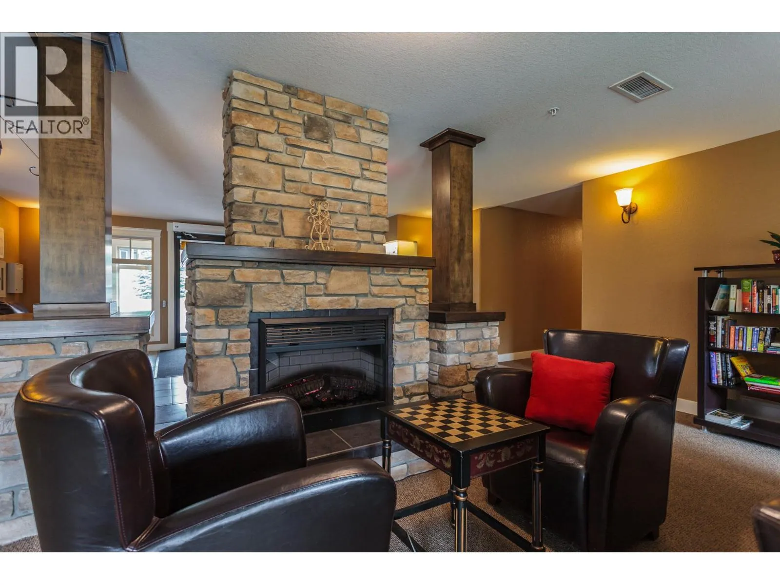 2611 Stillwater Way Unit# 219
