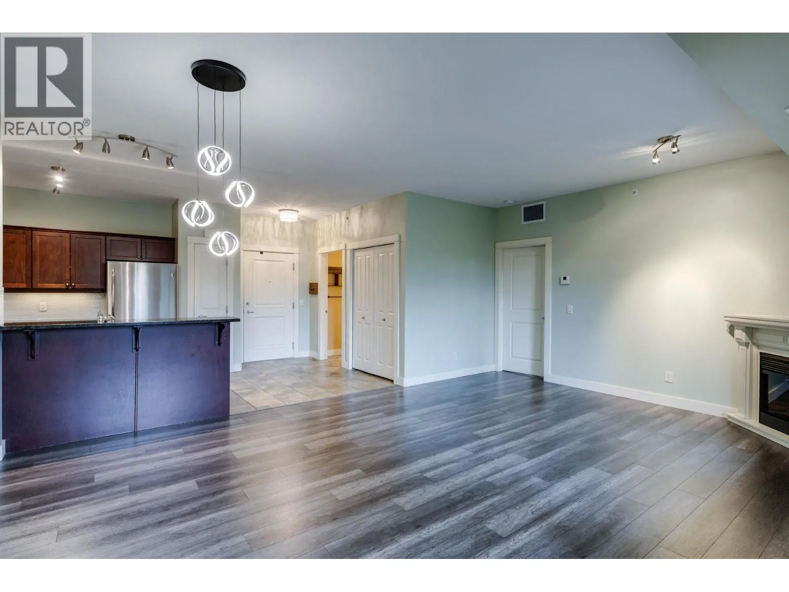 2611 Stillwater Way Unit# 219