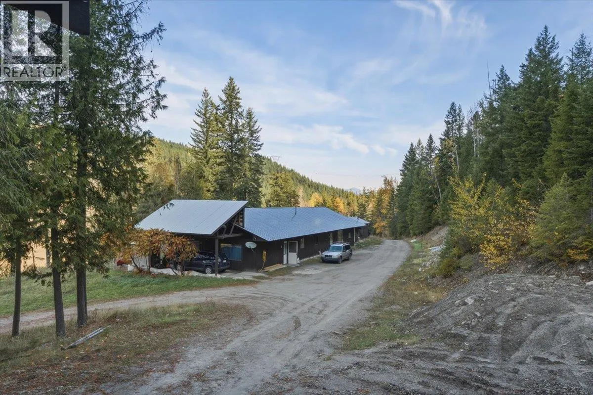 1880 Highway 6