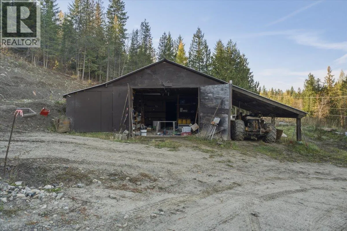 1880 Highway 6