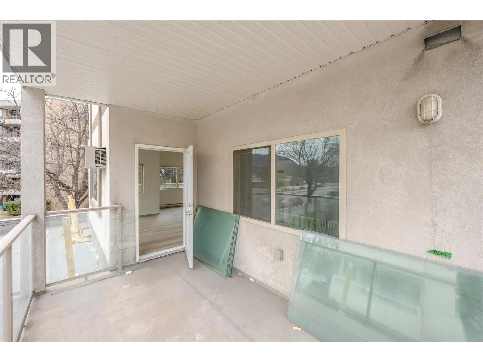 196 WADE Avenue W Unit# 208