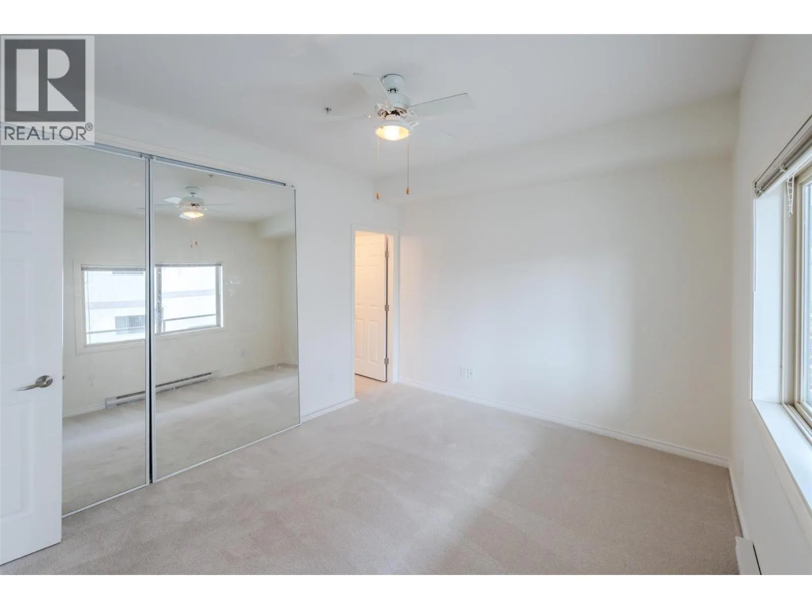 196 WADE Avenue W Unit# 208