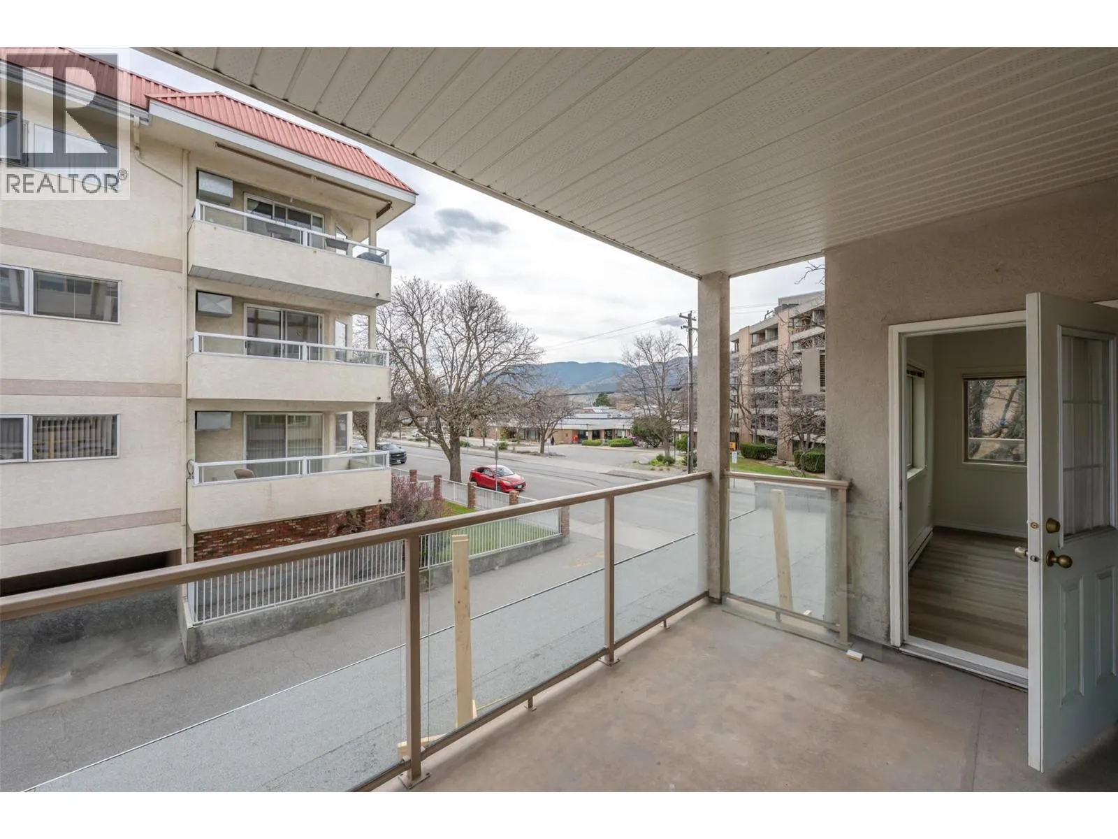 196 WADE Avenue W Unit# 208