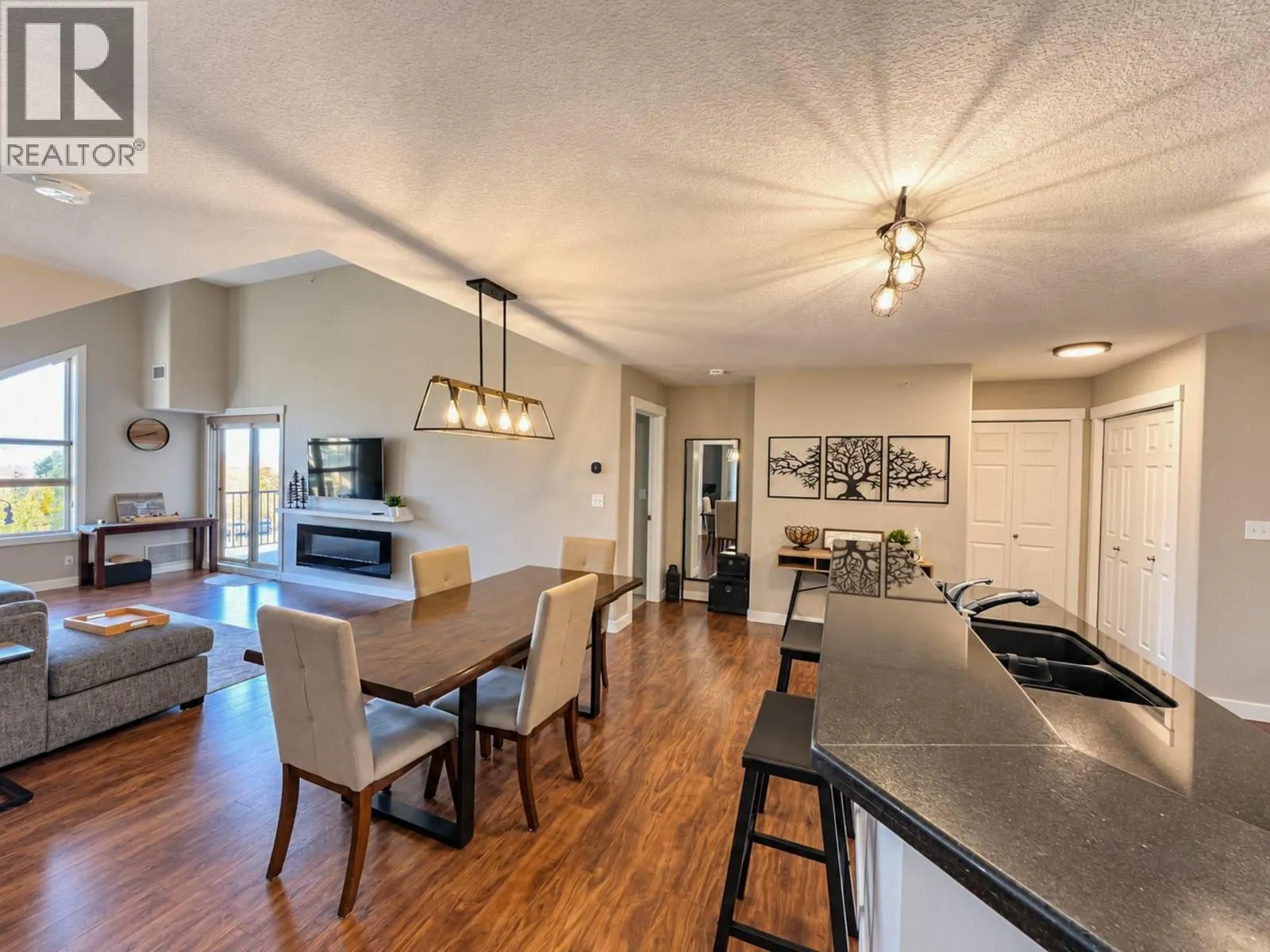 205 3RD Avenue Unit# 3419