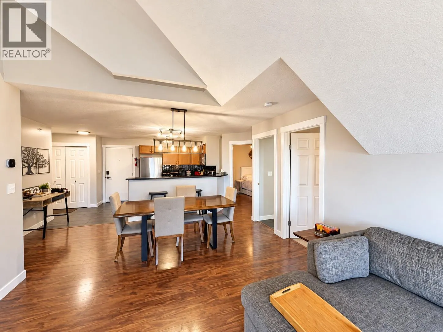 205 3RD Avenue Unit# 3419