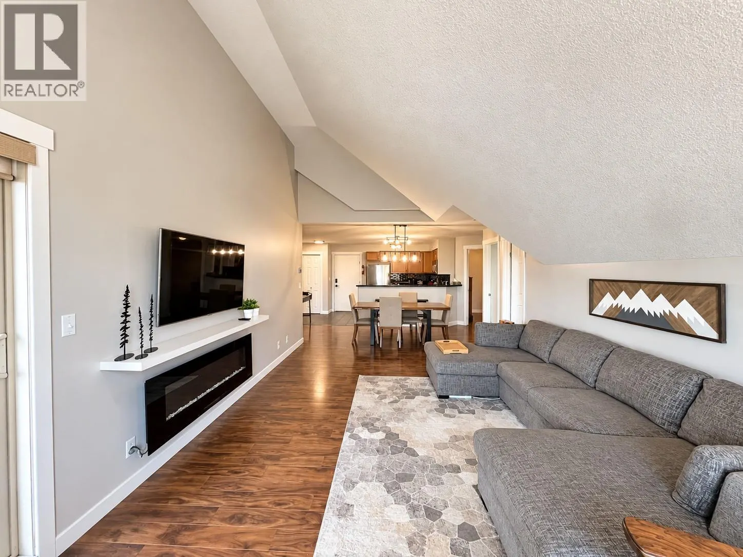 205 3RD Avenue Unit# 3419