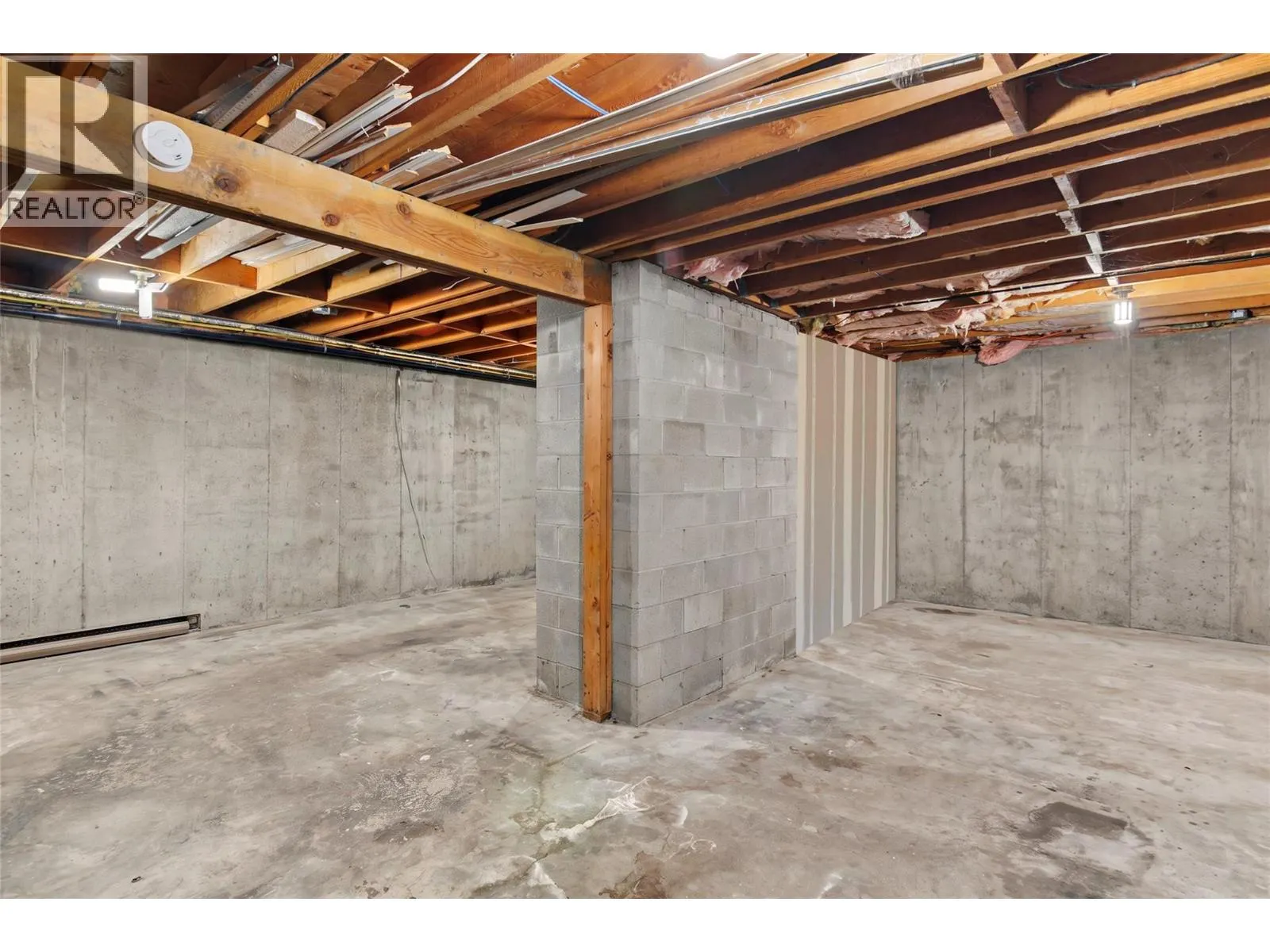 1669 Hiob Road