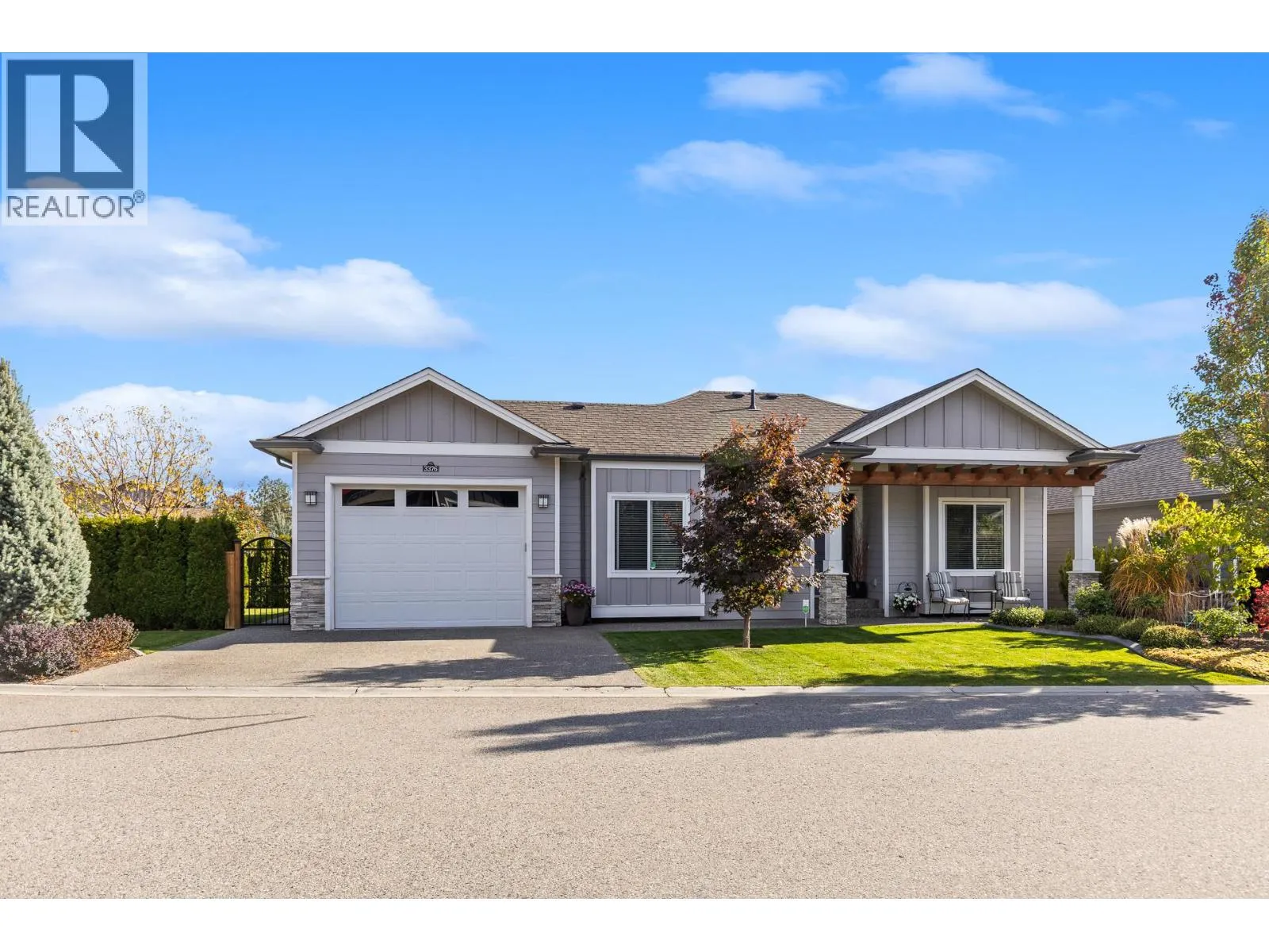 3376 Kingfisher Road