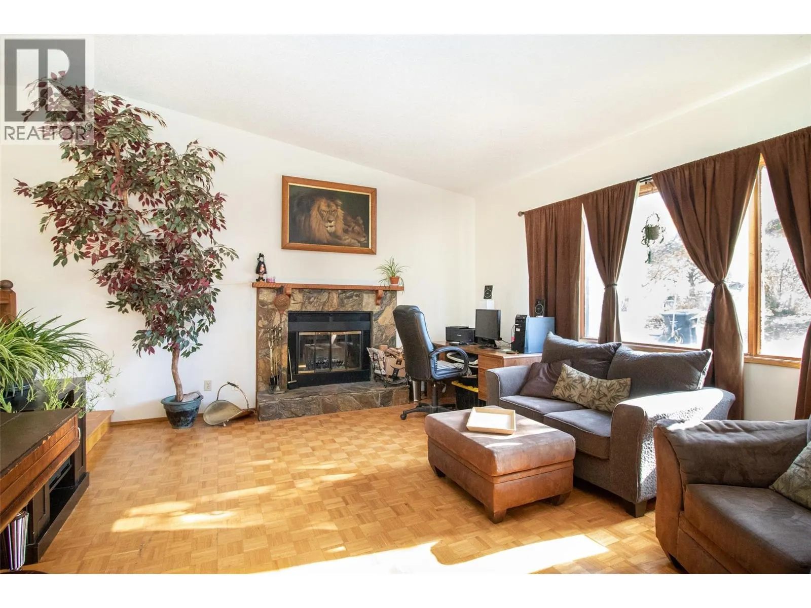 2970 Sandstone Drive