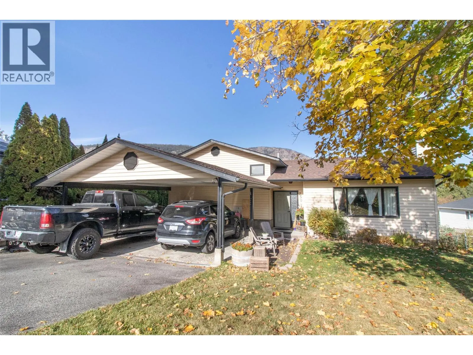 2970 Sandstone Drive
