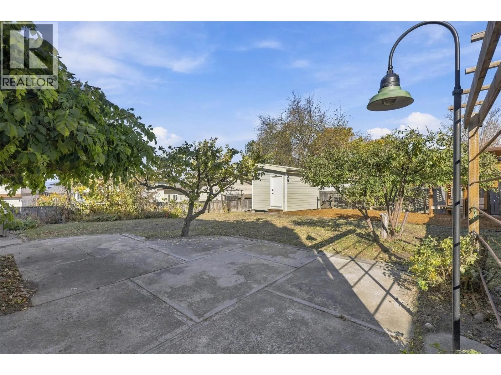 1923 Gladstone Drive